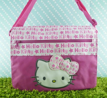 【震撼精品百貨】Hello Kitty 凱蒂貓~側背袋~粉緞帶【共1款】
