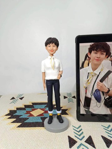 客制化人物公仔 人偶 3D人像畫 似顏繪 肖像 定制 生日 紀念 禮物