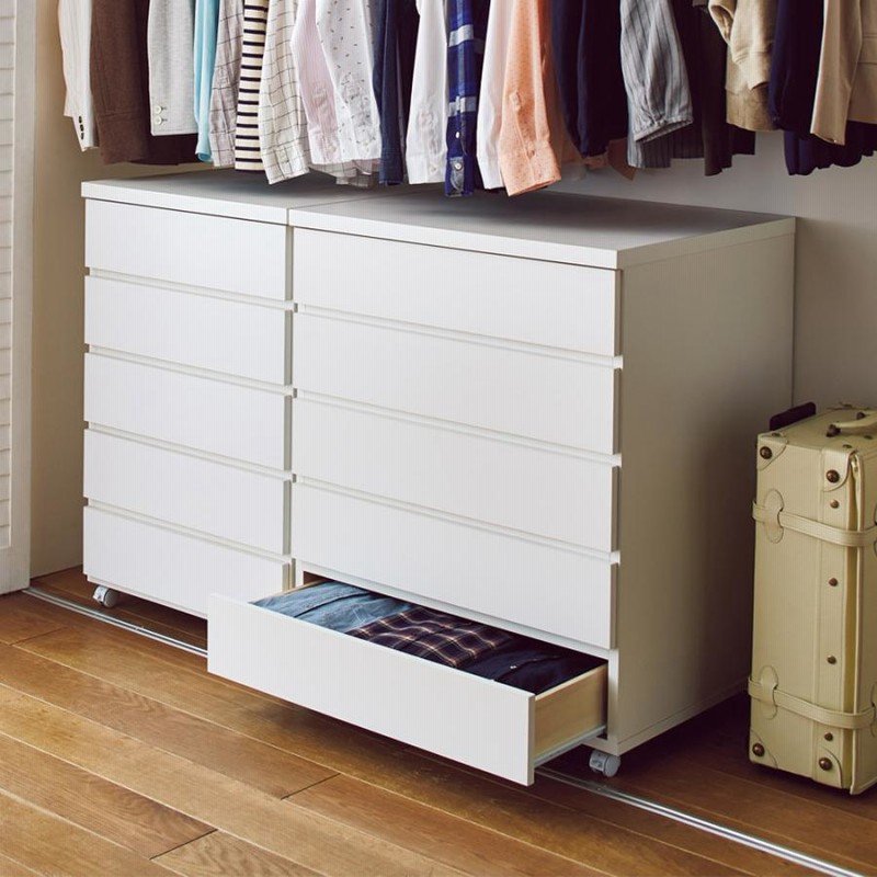 家具 収納 衣類収納 押入収納 クローゼット収納 日本製 押し入れやクローゼットの収納がアップするキャスター付チェスト 幅75奥行60cm 5段 通販 Lineポイント最大0 5 Get Lineショッピング