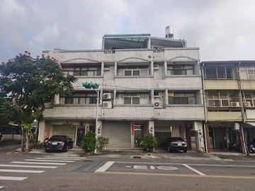 中興新村正中學西路三面採光透天店住｜南投縣南投市中學西路