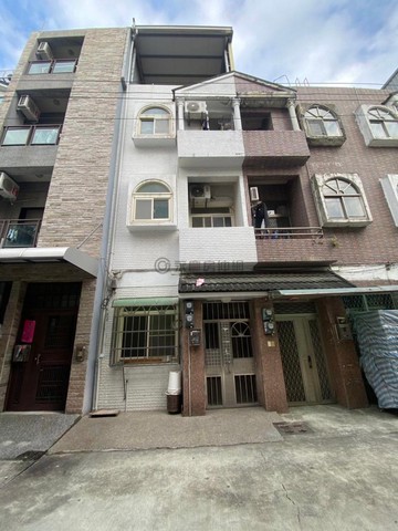 小港近高雄餐飲大學森林公園收租套房翻新透天｜高雄市小港區松崗路