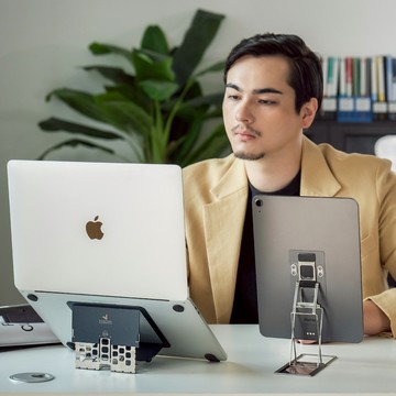 MAJEXTAND永不低頭超優惠組合（頸大師筆電架＋秒捷架M）100%台灣原廠專利直售 筆電架 （神秘黑）＋秒捷架（玫瑰金）