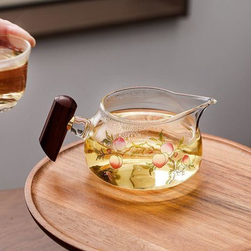 【茶品名】🍵公道杯 過濾 分茶器木把玻璃公道杯遇熱變色壽桃家用功夫分茶器泡茶公杯茶濾高檔茶海