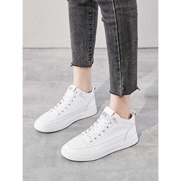 軟底高幫小白鞋女2025新款爆款高級感平底真皮春款配裙子超軟板鞋