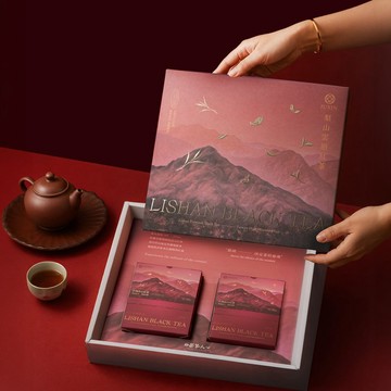 【聚鑫製茶】梨山雲戀紅茶 | 三角立體茶包禮盒 | 4g x 20包