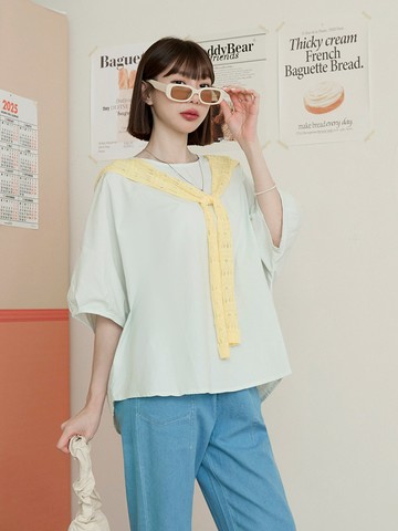 素色鏤空針織外搭小披肩