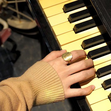 香港兩毫戒指配兩毫