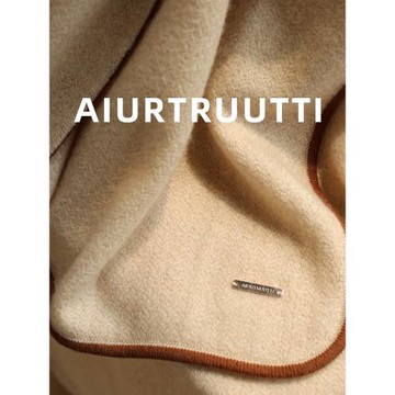 AiurtRuutti 意式展賽級純羊絨圍巾 王般奢雅優渥外搭秋冬披肩厚