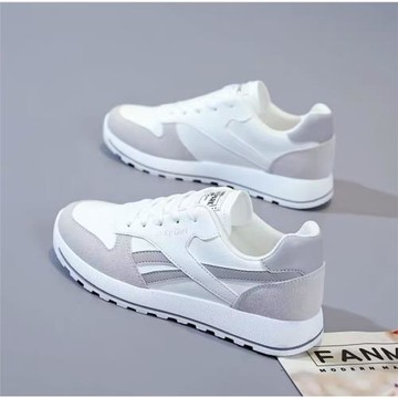 皮面小白鞋女2025新款百搭學院小眾韓版休閑軟底潮流超輕運動板鞋