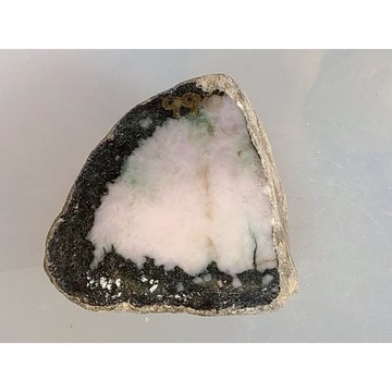 【七彩翡翠】 緬甸 翡翠 天然 原石 翡翠毛料 半明料 改口料 局部拋光 台灣現貨 990g