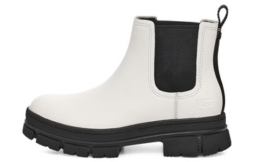 WMNS UGG ASHTON CHELSEA WHITE