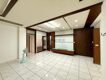 洲際三房免1080萬|商用登記不受限貸令限制｜台中市北屯區中清路二段