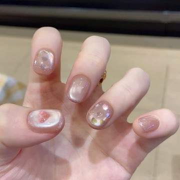 新款手工美甲鏤空亮片愛心百搭顯白小紅書爆款穿戴甲批髮