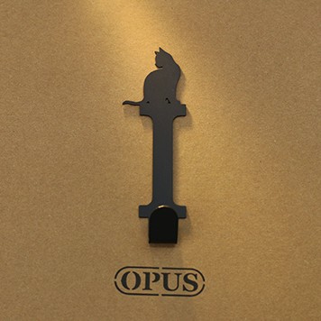 OPUS 歐式鐵藝-壁飾掛勾《當貓咪遇上字母I》經典黑