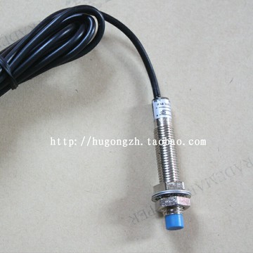 廠家直銷 接近開關LJ8A3-4-Z/BX 非埋入NPN直流三線常開 距離4MM