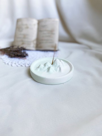 好日手作。島國之作一抹綠線香座擺飾裝飾香氛儀式聖誕禮物新年