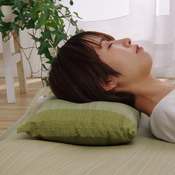 【新年禮物】藺草枕頭Rhythm 曲線設計服貼頭型 天然材質草香入眠