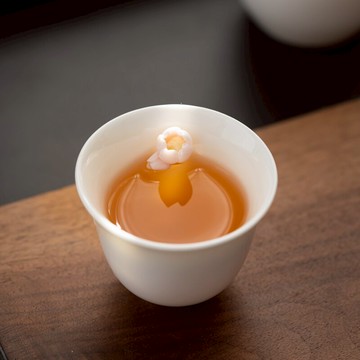 羊脂玉品茗杯個人杯陶瓷單杯功夫茶具茶杯白瓷手工捏花日式主人杯