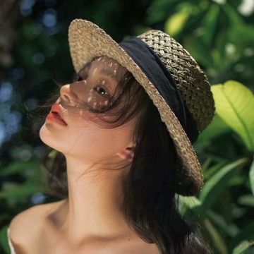 🔥2件9折🍊臺北出貨🍊可開發票2026新款法式復古鏤空鹹草編織平頂草帽女夏季老錢風海邊度假沙灘