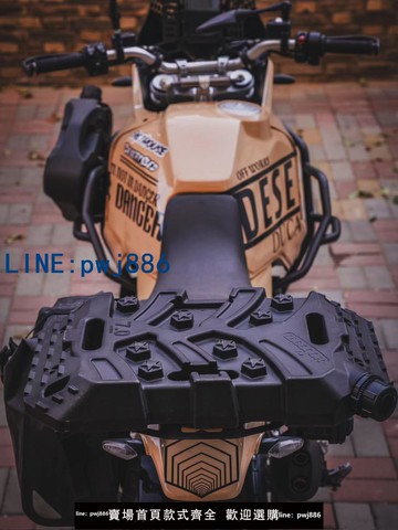 【台灣公司 可打統編】摩旅備用油桶脫困板 LT原創一體設計 7升大容量 自駕摩旅方便攜帶