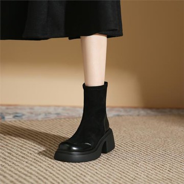 真皮小個子馬丁靴女高跟靴2026新款秋冬季厚底短靴粗跟彈力瘦瘦靴