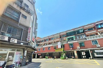 忠貞市場車庫美店墅｜桃園市平鎮區貿東路