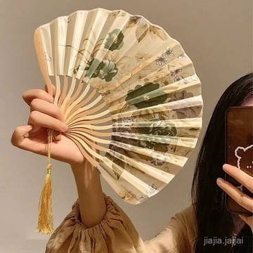 🔥臺灣出貨🔥免運🔥中國風水墨畫折疊小扇子夏天古風古裝漢服隨身攜帶貝殼折扇新中式 精美禮品 生日禮物 交換禮物 高品質