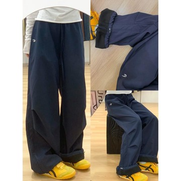 已售9642件💖loannina 藏蓝色 工裝褲女 休閒長褲 oversize 百搭 鬆緊高腰 抽繩 落地褲 運動休閒