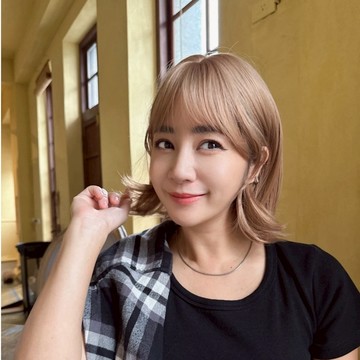 台灣現貨 魔髮樂 全頂假髮 30cm短髮 D172︱韓系氣質外翹髮尾 睡不醒頭 造型假髮 萬聖節假髮