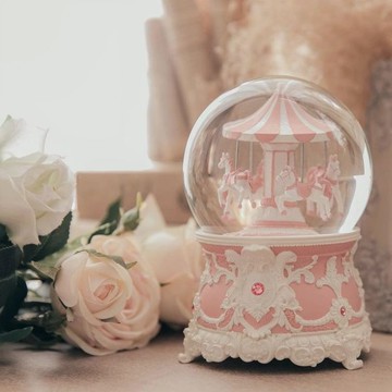 胭脂粉紅 洛可可旋轉木馬(經典)水晶球音樂盒 生日情人聖誕結婚