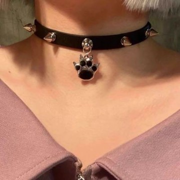 【台灣有貨】 叛逆肉球項圈女貓爪骨頭皮鉚釘choker頸項鍊y2k辣妹暗黑搖滾朋克