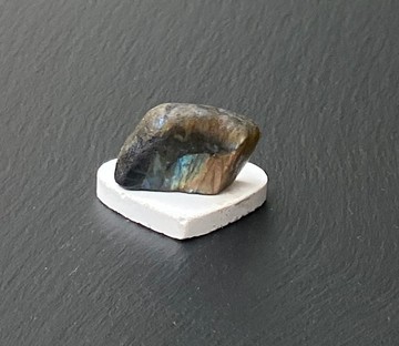 天然原礦幾何藍彩光拉長石 旺財運 旺姻緣 提升個人魅力 快速出貨