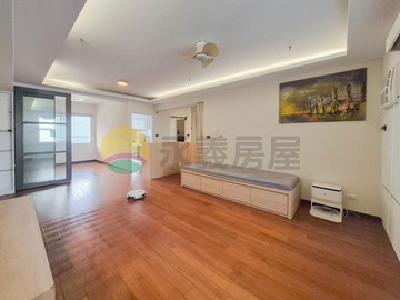 稀有釋出｜鄰近美術館旁｜山景高樓三房平車｜高雄市鼓山區厚德路