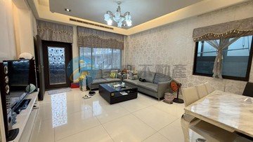 竹南【輕屋齡】臨路【孝親房】【雙車位】透天｜苗栗縣竹南鎮復興路