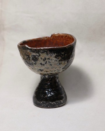 志野手捏高腳盆器-5