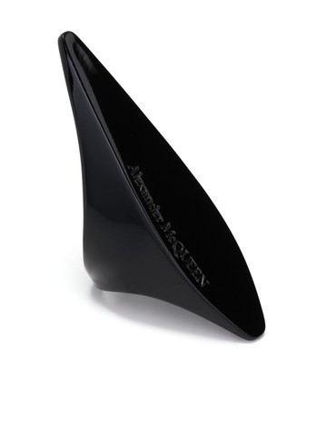 Alexander McQueen - Shard logo-engraved ring - women - Brass - 15 - Black