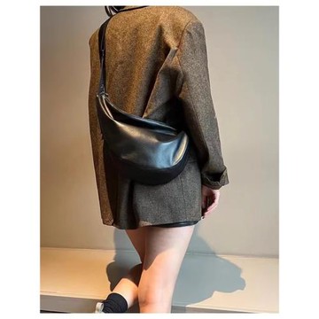 高品質真皮餃子包女網紅爆款休閑羊皮配帆布大容量通勤斜挎女包潮