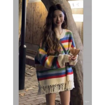 新年服飾彩虹條紋流蘇套頭毛衣女秋冬寬鬆慵懶風中長款針織衫 韓係慵懶感～針織外套 秋冬復古開衫 寬鬆外搭 針織毛衣 長袖女