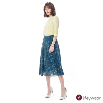 KeyWear奇威名品 印花打褶設計長裙-石墨綠色