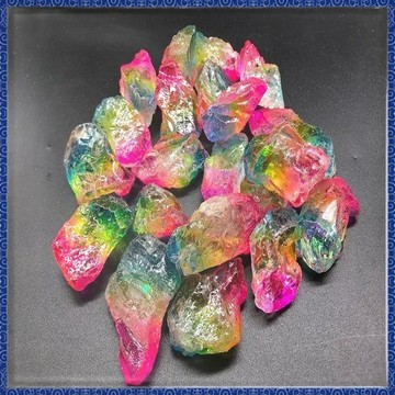 🔮吉運坊•開光 淨化🔮 水晶原石七彩水晶石寶石純天然彩虹女媧石五彩石魚缸石彩色粉晶紫