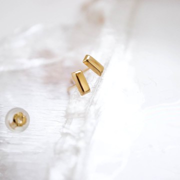 耳針 18K 黃K金 小金磚耳針