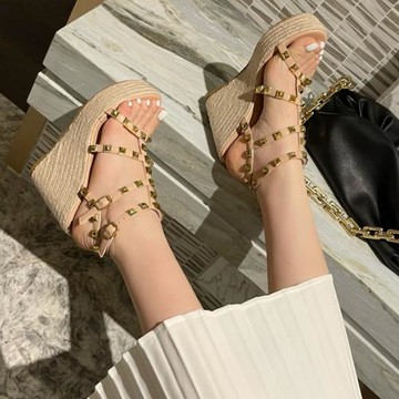 坡跟涼鞋女夏2024年新款百搭仙女風增高羅馬高跟鞋潮厚底松糕鞋