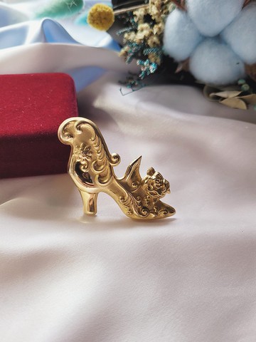 美國西洋古董飾品 / 啞光法式雕花紋高跟鞋胸針/別針 復古首飾