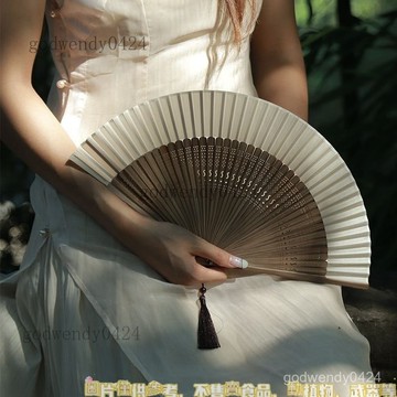 追師衕款扇子氣質折扇新中式漢服旂袍扇子古典舞蹈鏤空夏季折疊扇 古風折扇 流蘇折疊扇 漢服旂袍配件舞蹈道具 夏季隨身小巧扇