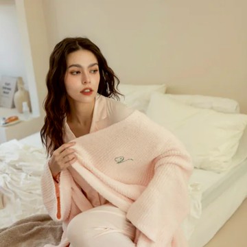 Rising Boutique QQ超柔嫩雲朵針織睡袍-抱抱我甜美粉 - 電繡＃792柔嫩戀愛般的玫瑰粉