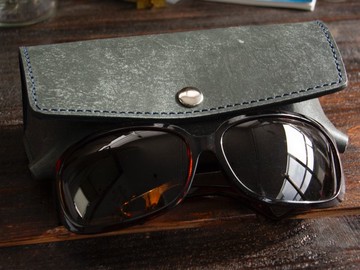【義大利皮革】石墨灰太陽眼鏡盒