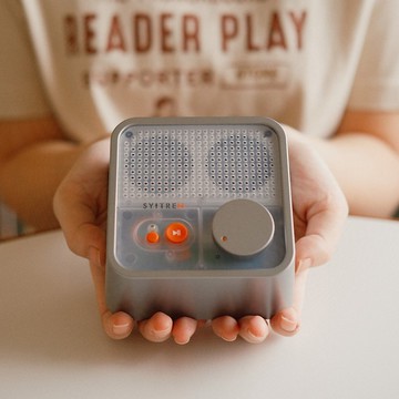 設計款  便攜式 顏值擔當 藍芽喇叭 四面板可選(銀/黃/白/透)