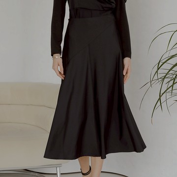 斜裁素面魚尾長裙 #S10184