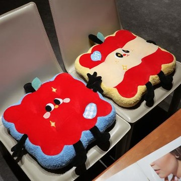 辦公室坐墊久坐椅子墊屁股墊學生教室座椅墊子加厚冬季毛絨靠墊