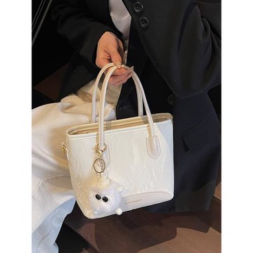 超火爆款手提包包女2026新款時尚百搭單肩斜挎包高級感通勤水桶包